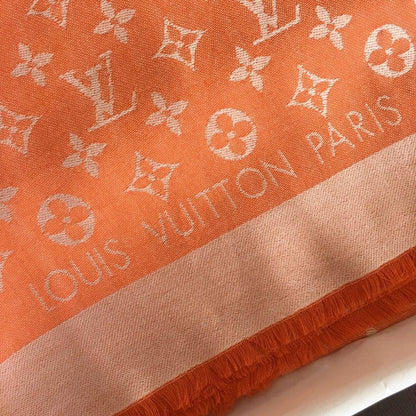 VL - Luxury Edition LUV  Scarf 025