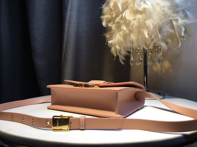 VL - Luxury Edition Bags DIR 238