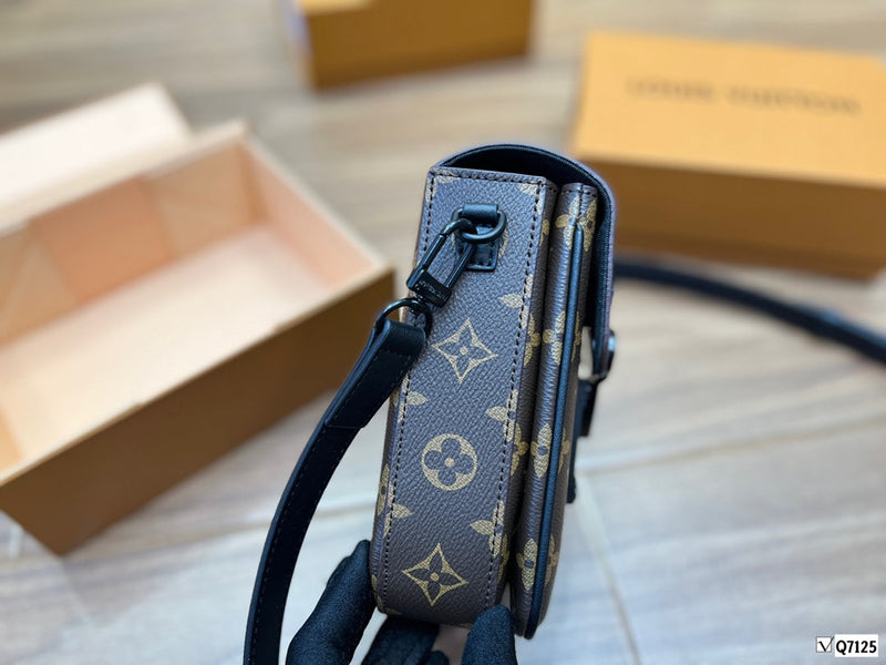 VL - Luxury Bags LUV 553