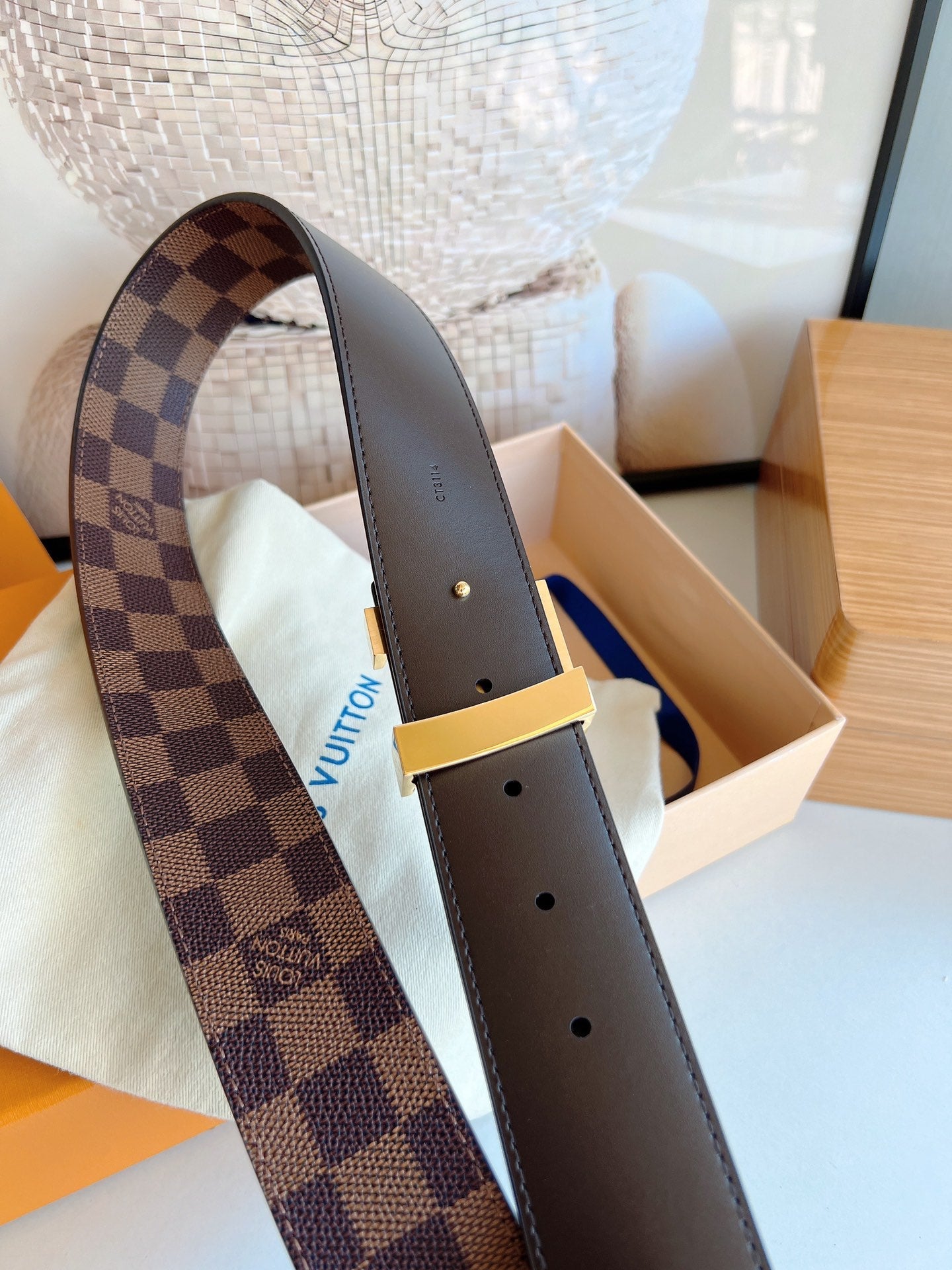 Vl - Luxury  LUV  BELTS 027