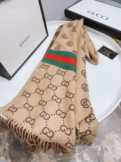 VL - Luxury Edition GCI Scarf 022