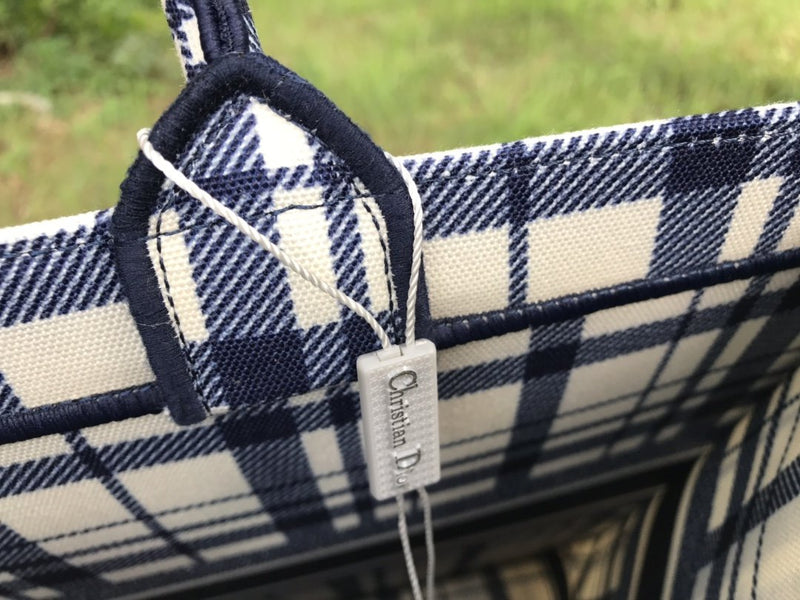 VL - Luxury Edition Bags DIR 256