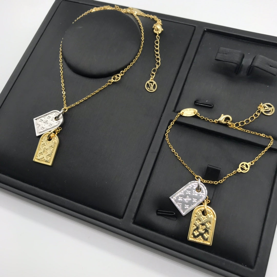 VL - Luxury Edition Necklace LUV029