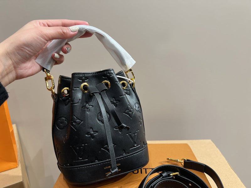 VL - New Luxury Bags LUV 755
