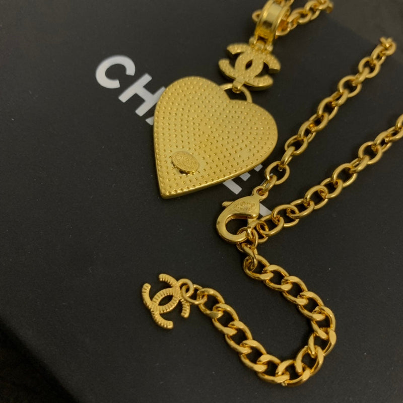 VL - Luxury Edition Necklace CH-L042