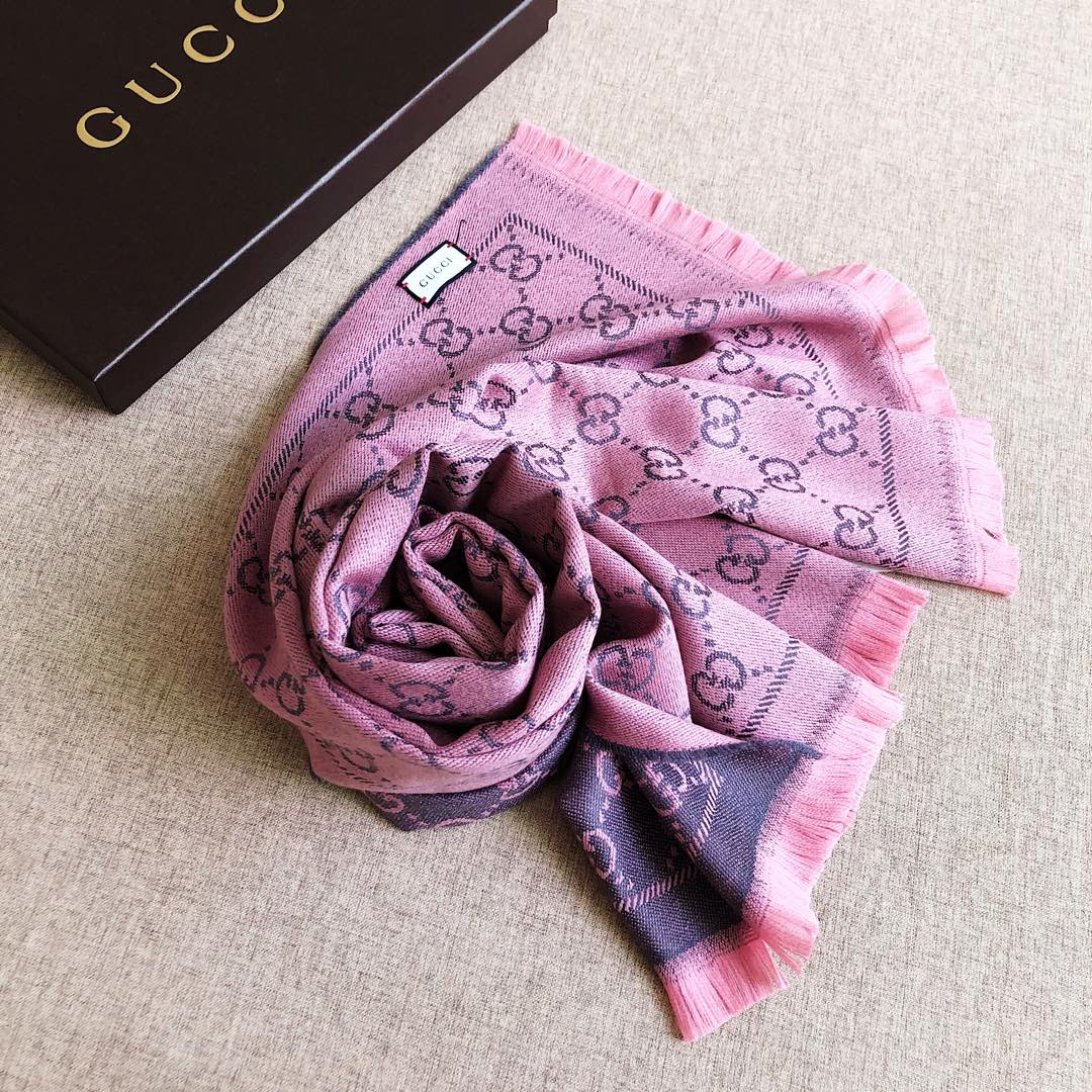 VL - Luxury Edition GCI Scarf 010