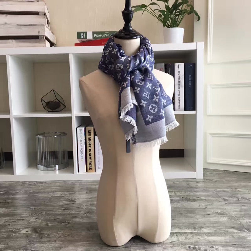 VL - Luxury Edition LUV  Scarf 018