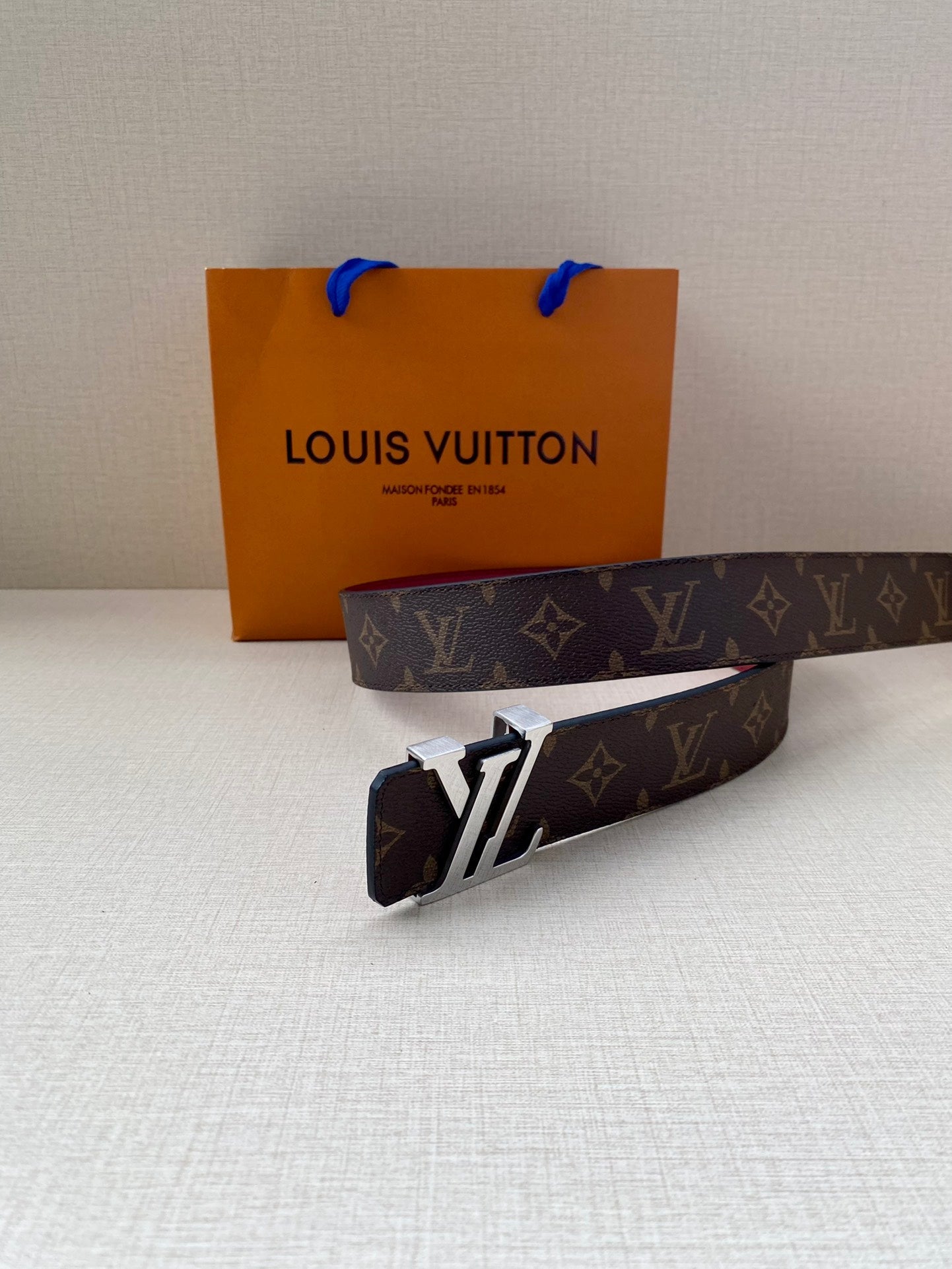 Vl - Luxury  LUV  BELTS 019