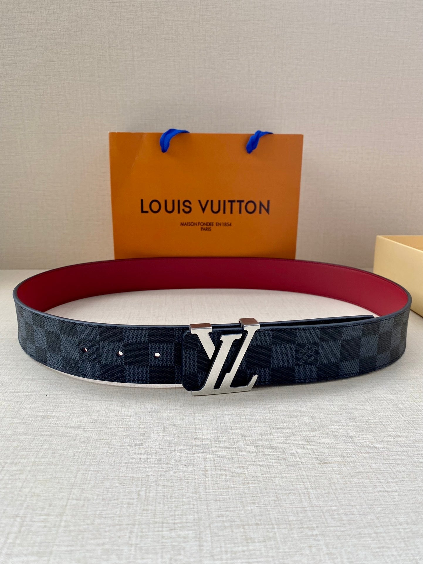 Vl - Luxury  LUV  BELTS 018