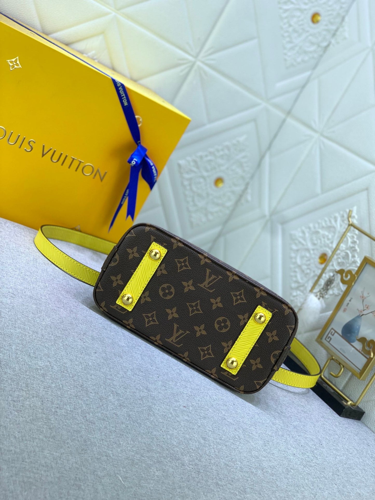 VL - New Luxury Bags LUV 836