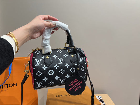 VL - New Luxury Bags LUV 732