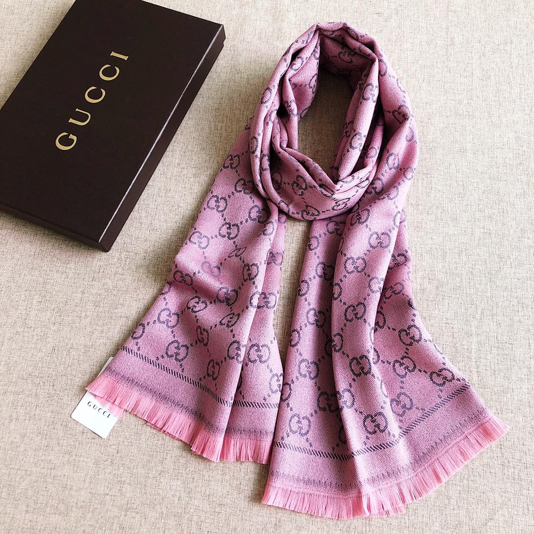 VL - Luxury Edition GCI Scarf 010