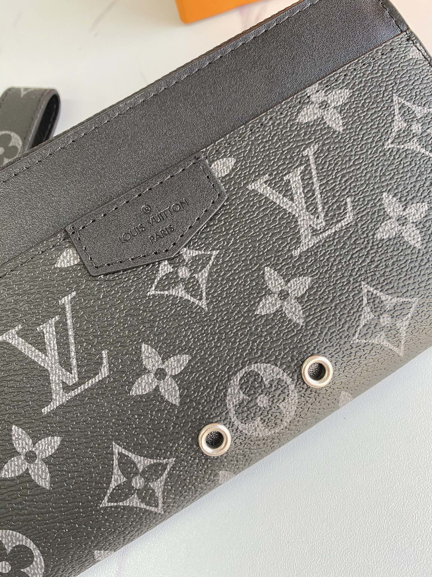 VL - Luxury Edition Wallet LUV 084