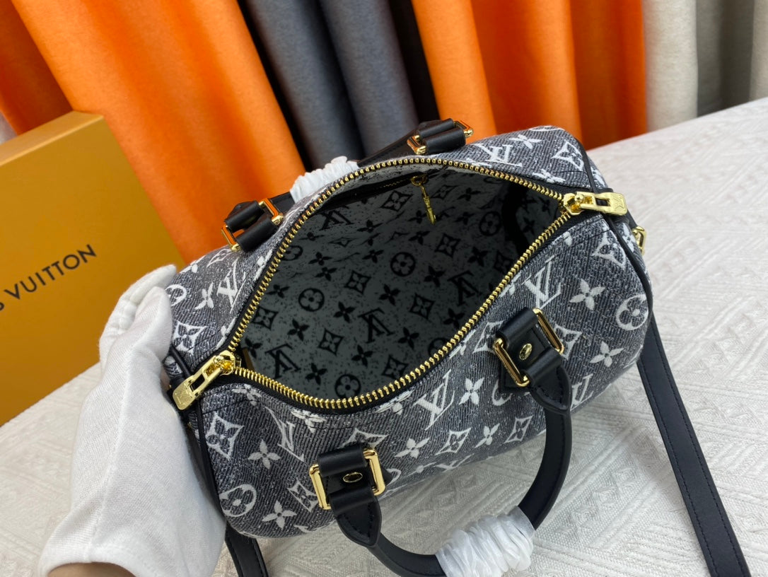 VL - New Luxury Bags LUV 740