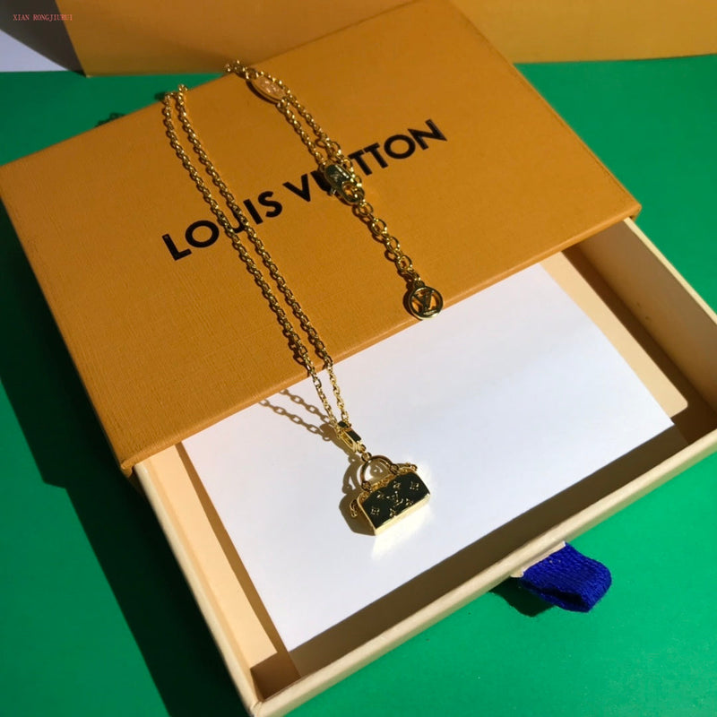 VL - Luxury Edition Necklace LUV031