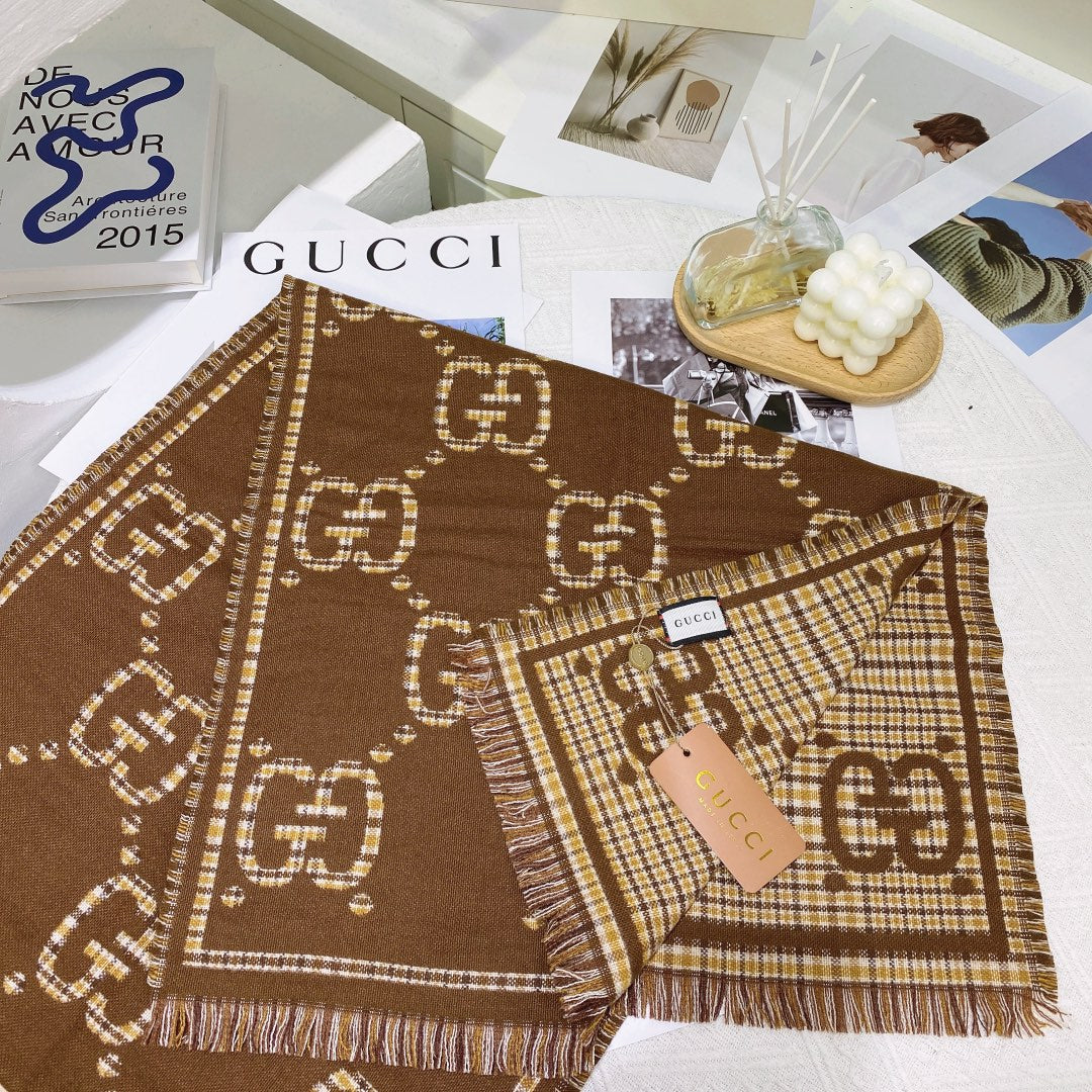 VL - Luxury Edition GCI Scarf 026