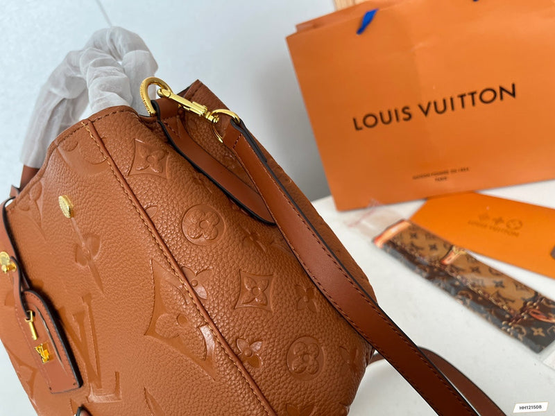 VL - Luxury Bags LUV 527