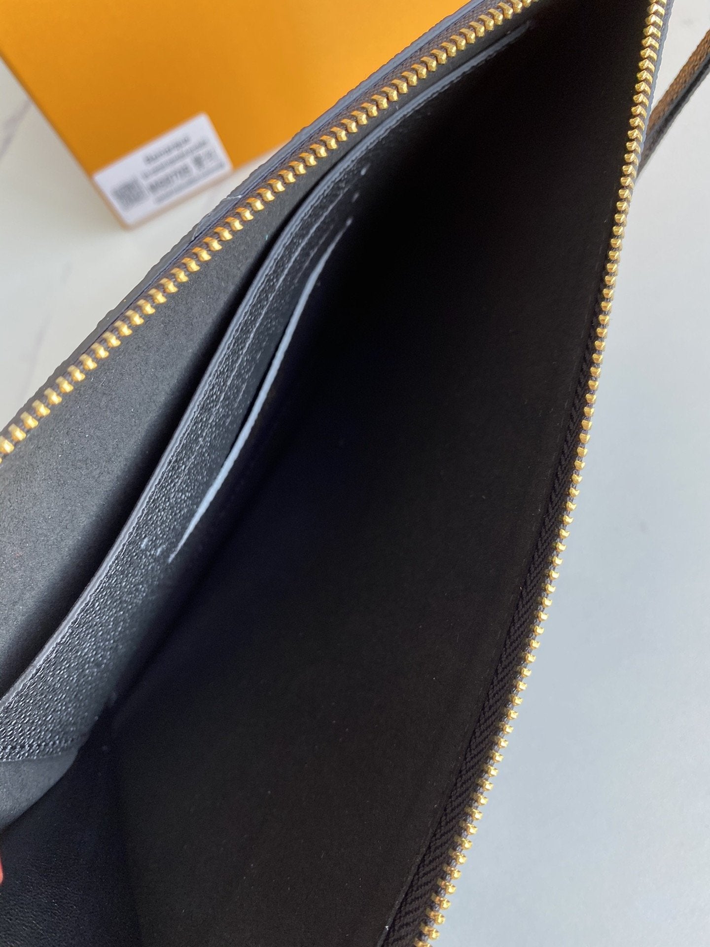 VL - Luxury Edition Wallet LUV 064