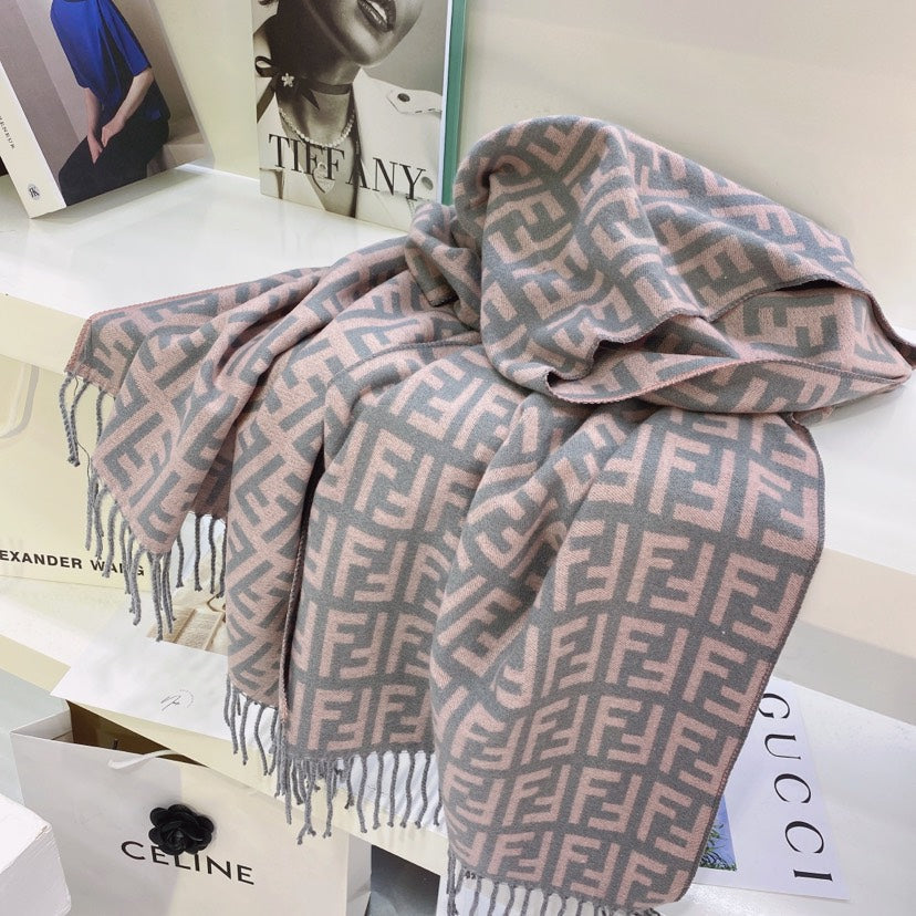 VL - Luxury Edition FEI  Scarf 017