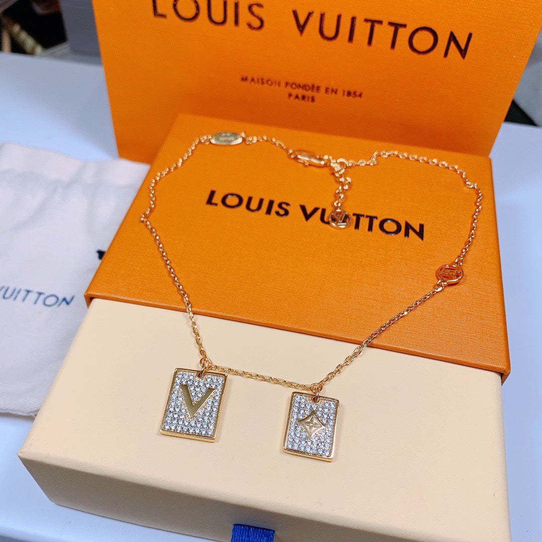 VL - Luxury Edition Necklace LUV018