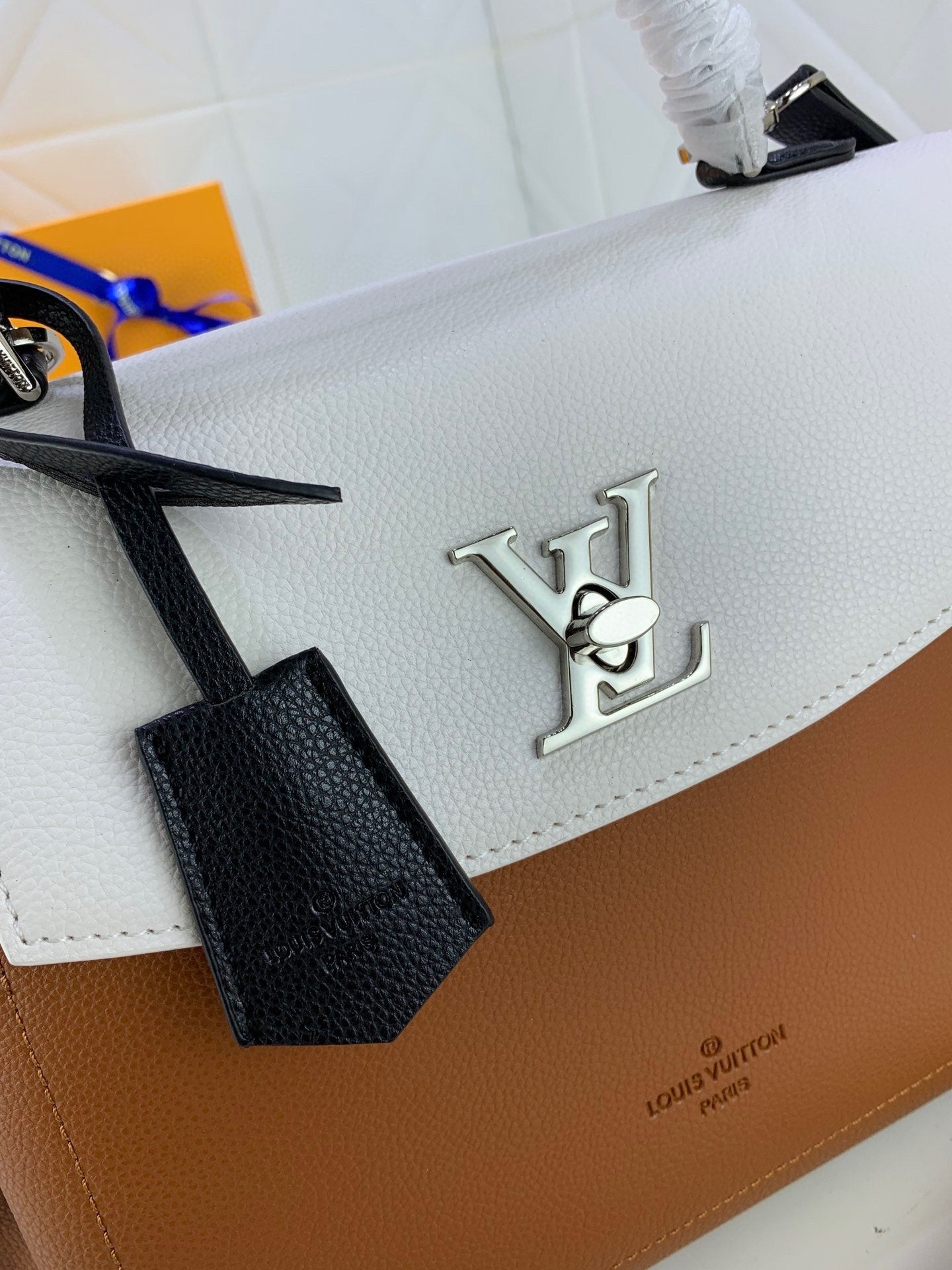 VL - New Luxury Bags LUV 745