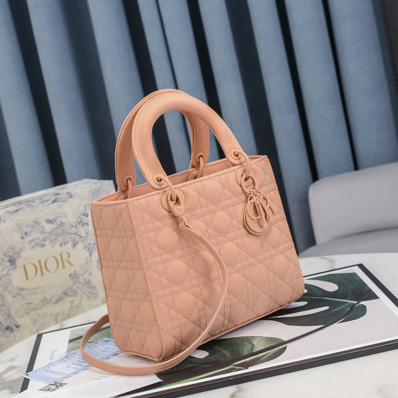 VL - Luxury Edition Bags DIR 221