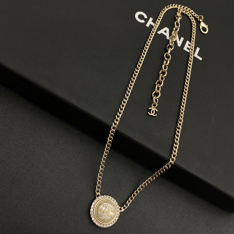 VL - Luxury Edition Necklace CH-L034
