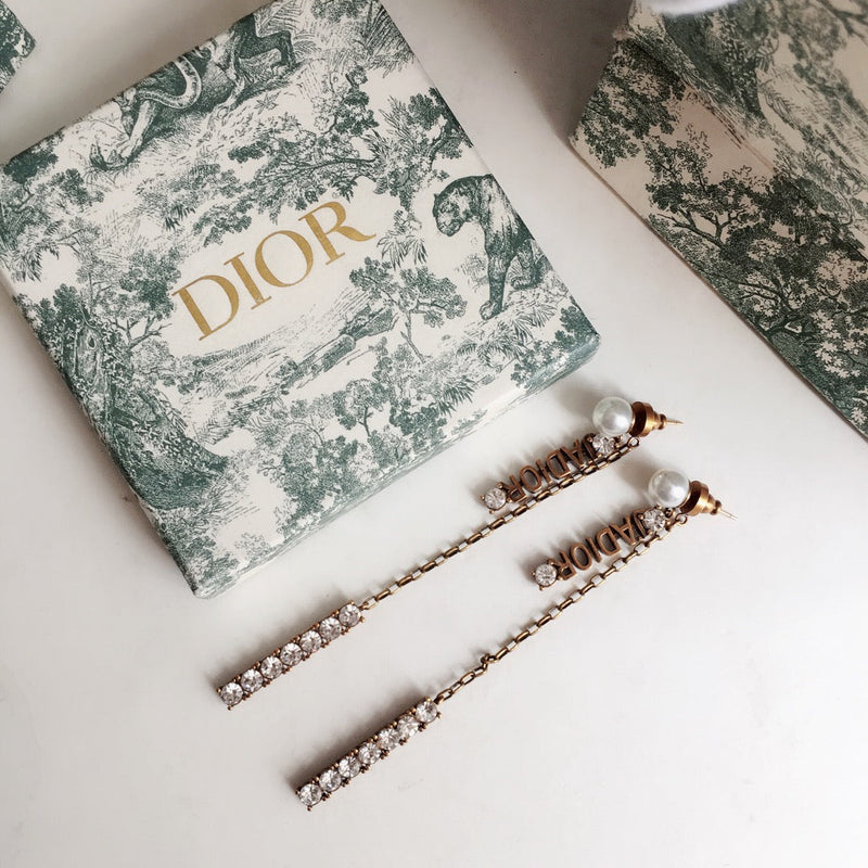 VL - Luxury Edition Earring Dir 046