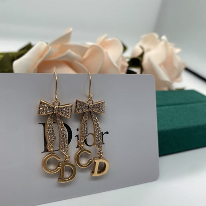 VL - Luxury Edition Earring Dir 033