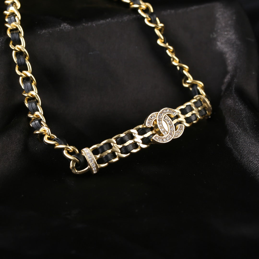 VL - Luxury Edition Necklace CH-L009