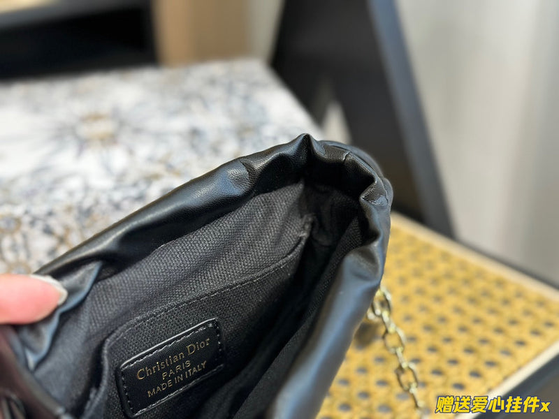 VL - New Luxury Bags DIR 365