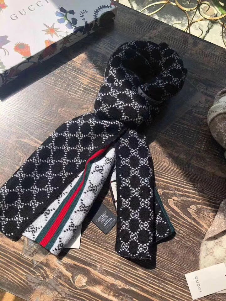 VL - Luxury Edition GCI Scarf 030