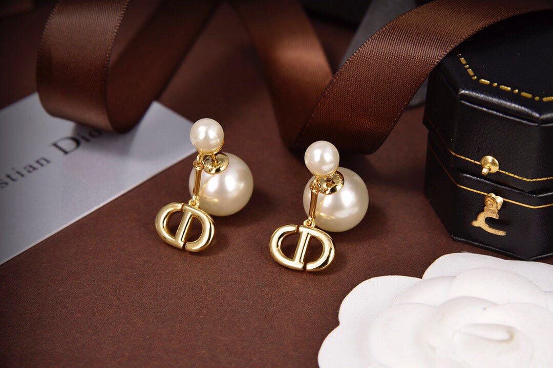 VL - Luxury Edition Earring Dir 017