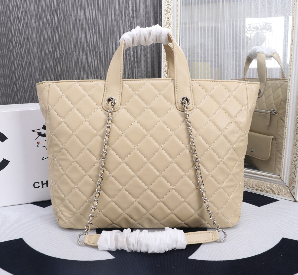 VL - Luxury Bags CHL 530